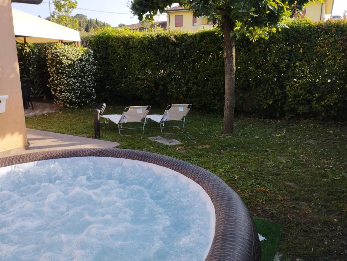 Vila Melody House - Dependance Castel del Bosco  Exteriér fotografie